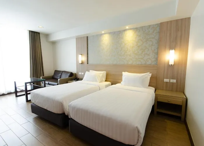 Hotel Dynasty Grande