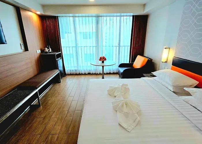 Hotel Dynasty Grande 4*
