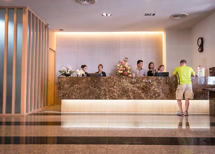 王朝格兰德酒店（原王朝格兰德旅馆） 酒店 曼谷