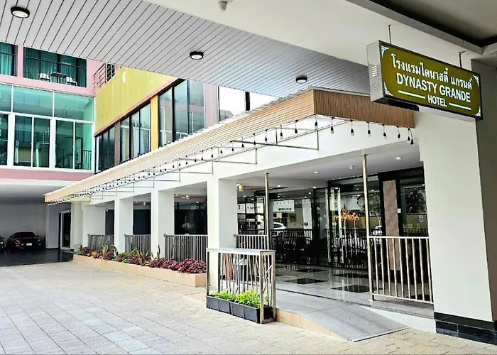 酒店 王朝格兰德酒店（原王朝格兰德旅馆） 曼谷