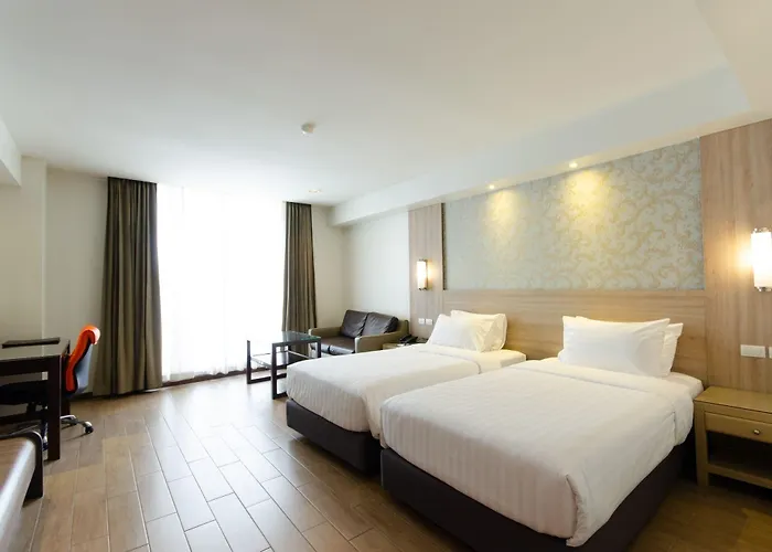 Hotel Dynasty Grande 4*